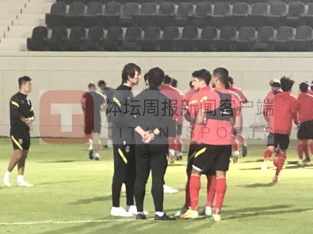 B体育APP-国足一日两练全员到场备战 洛国富阿兰仍受重用